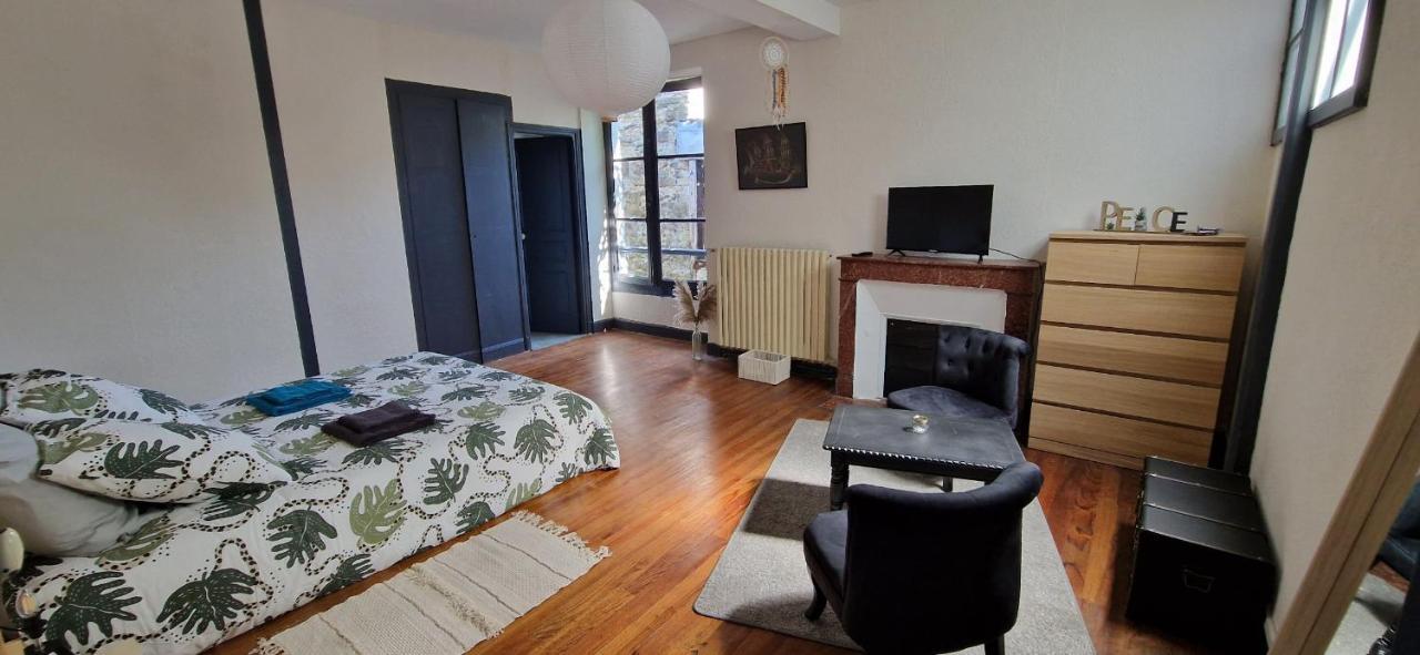 Chambre Dans Maison De Ville - 2 Personnes Oloron-Sainte-Marie Exterior foto